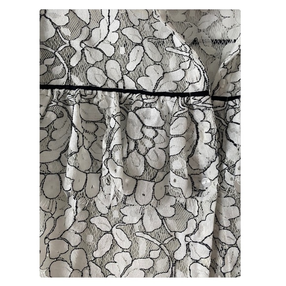 ANNE FONTAINE LACE RUFFLE COLLARED BUTTON DOWN BLOUSE - Picture 4 of 5